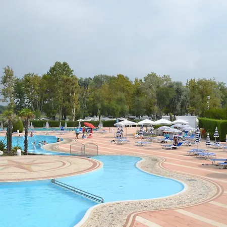 Кемпинг Albatross Mobile Homes On Laguna Village